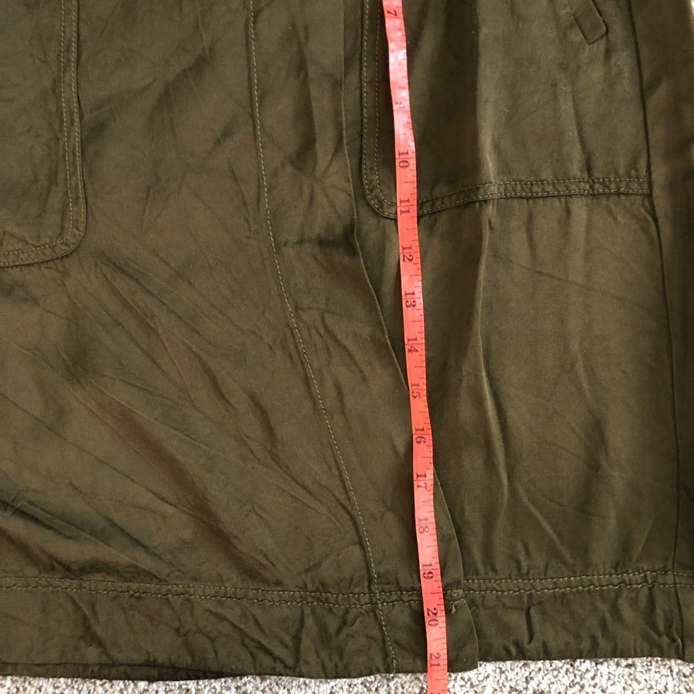 Loft dark green rayon wrap style mini skirt sz 6 - Picture 4 of 7